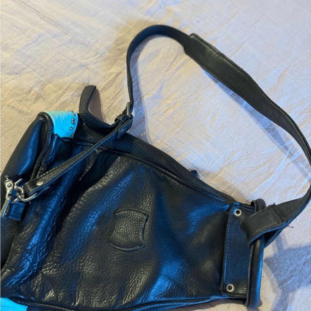 American West Black and Blue Embossed Backpack - Picture 6 of 6